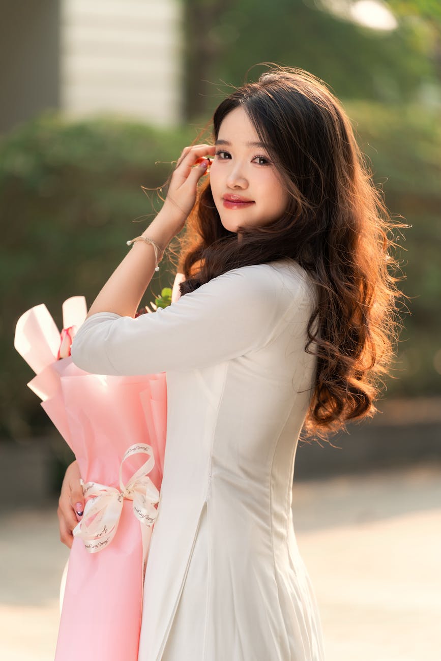 Lolita Fashion Là Gì — Cách Mặc Phong Cách Thời Trang Búp Bê Từ Nhật Bản