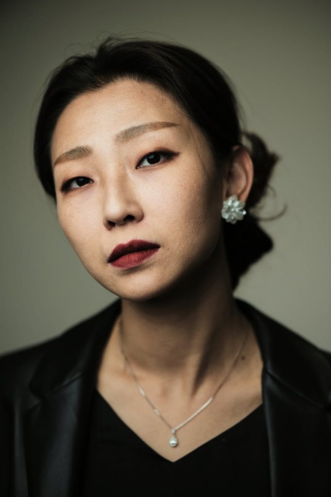 Phong Cách Y2K Là Gì? Cách Phối Đồ Y2K Cute Đáng Yêu Cho Cô Gái 2026